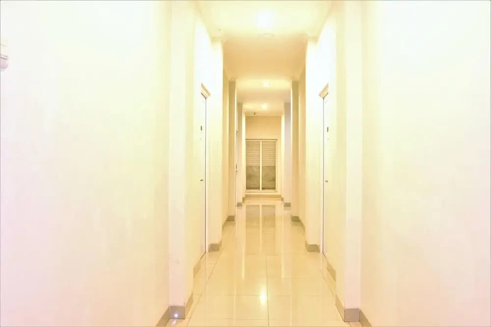 ZEN Rooms Basic Pegangsaan Kelapa Gading - photo 14