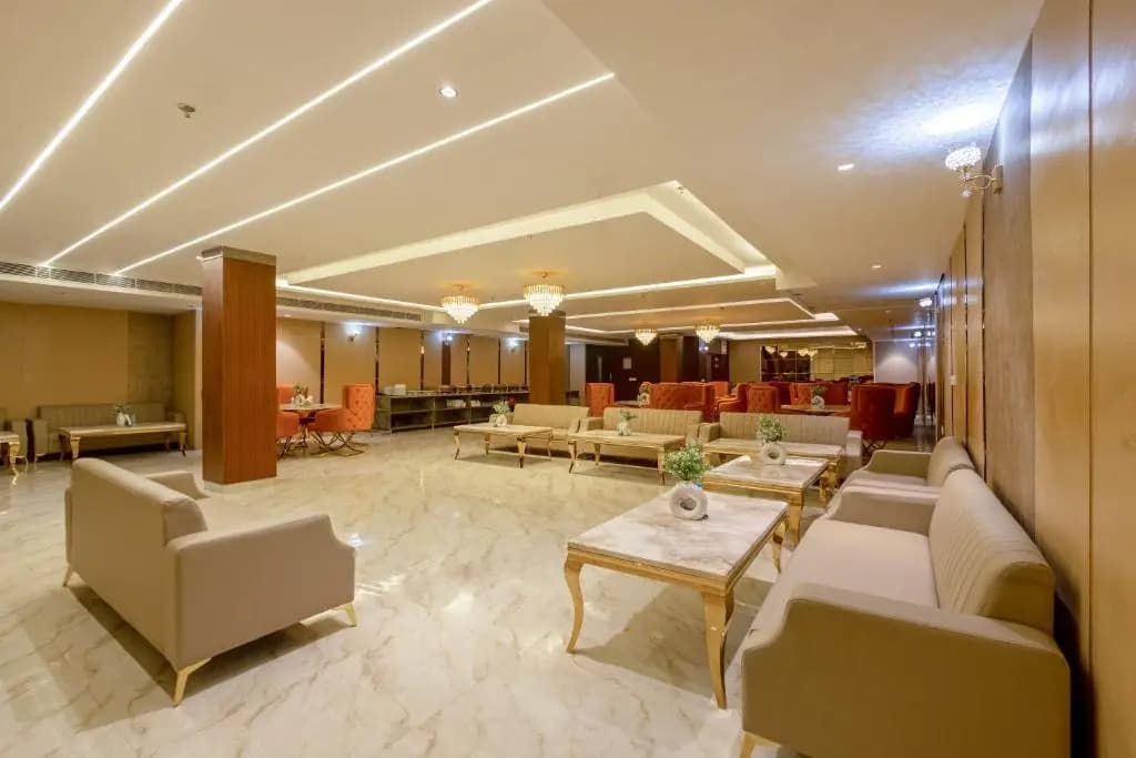 Saltstayz Premier - Paschim Vihar - photo 23