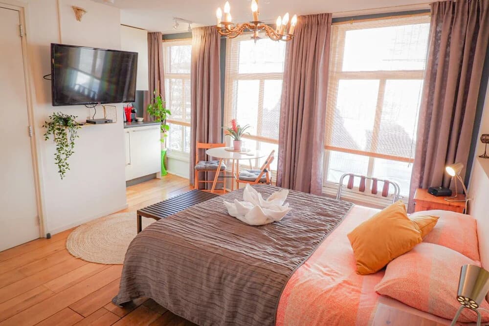 Edson Guesthouse - photo 5