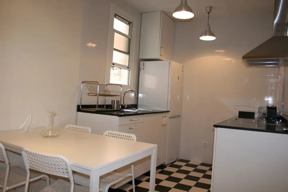 Avenida Apartments Piquer - photo 1