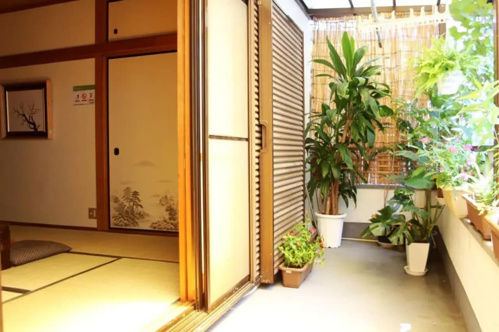 Osaka Umeda Yuan Hostel - photo 16