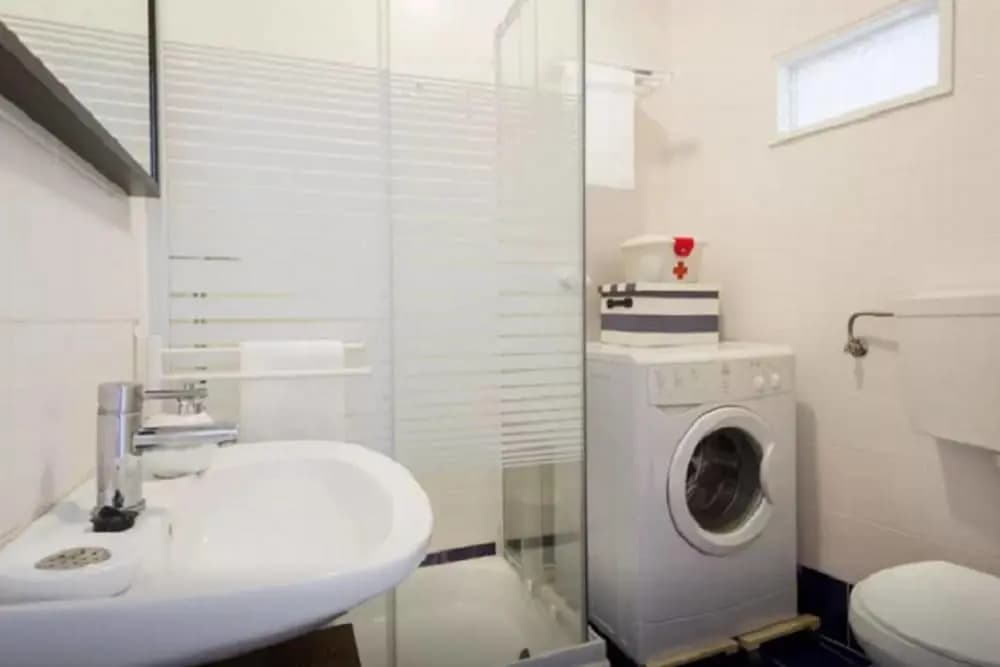 Gloria Apartment - photo 7