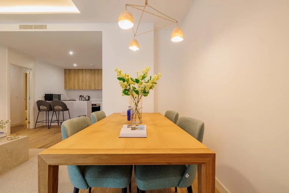 w Comfy 2BR w Great Terrace in Chueca - photo 9