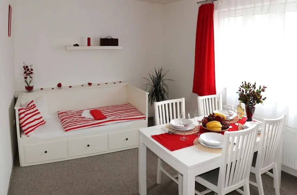 SouthWest Apartments - photo 6