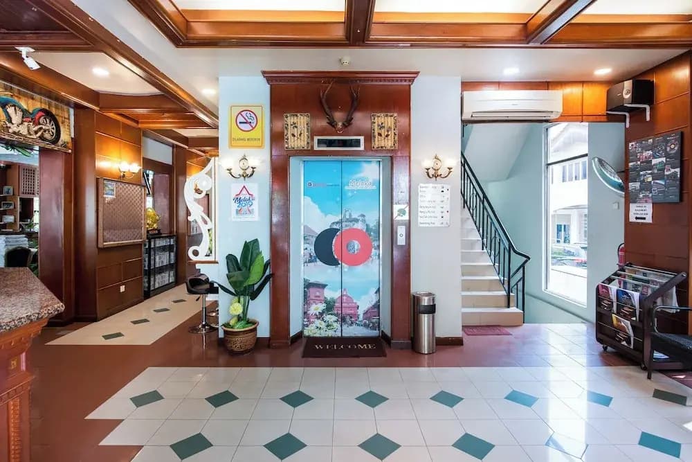 Capital O 91154 Oyo Super Cowboy Hotel Melaka - photo 10