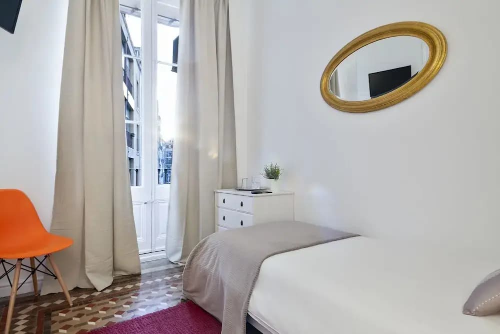 Plaza Catalunya Guest House - photo 26