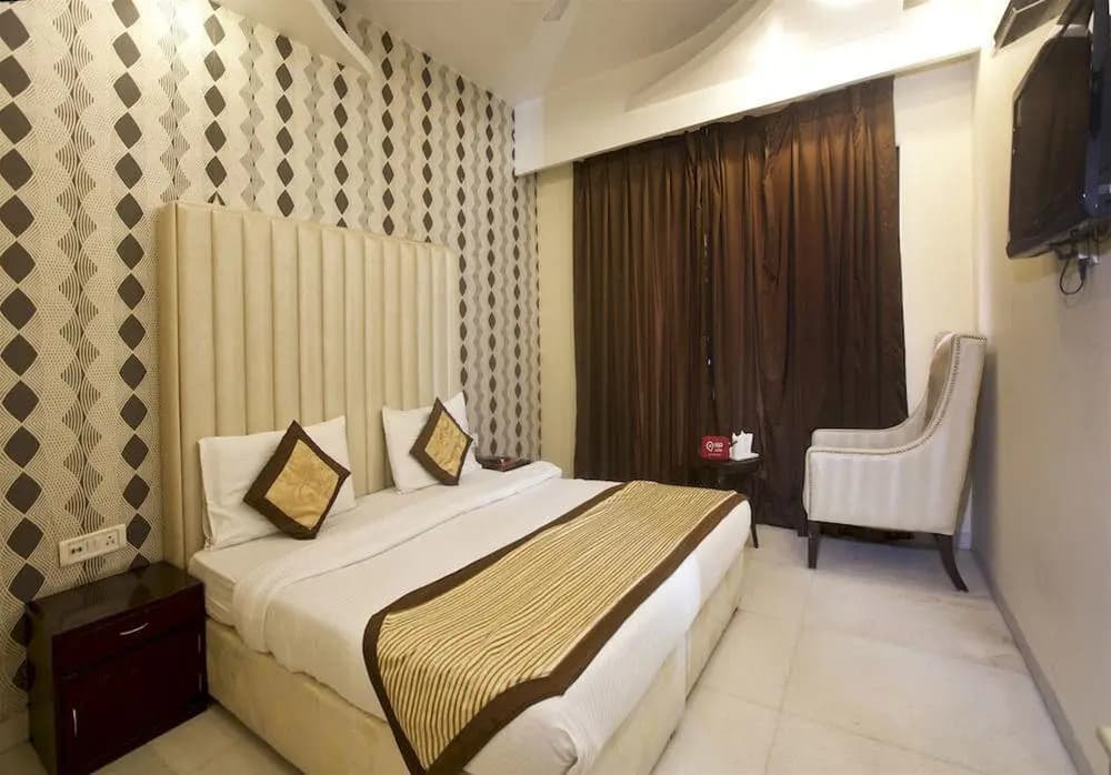 Capital O 312 Hotel Aster Inn - photo 4