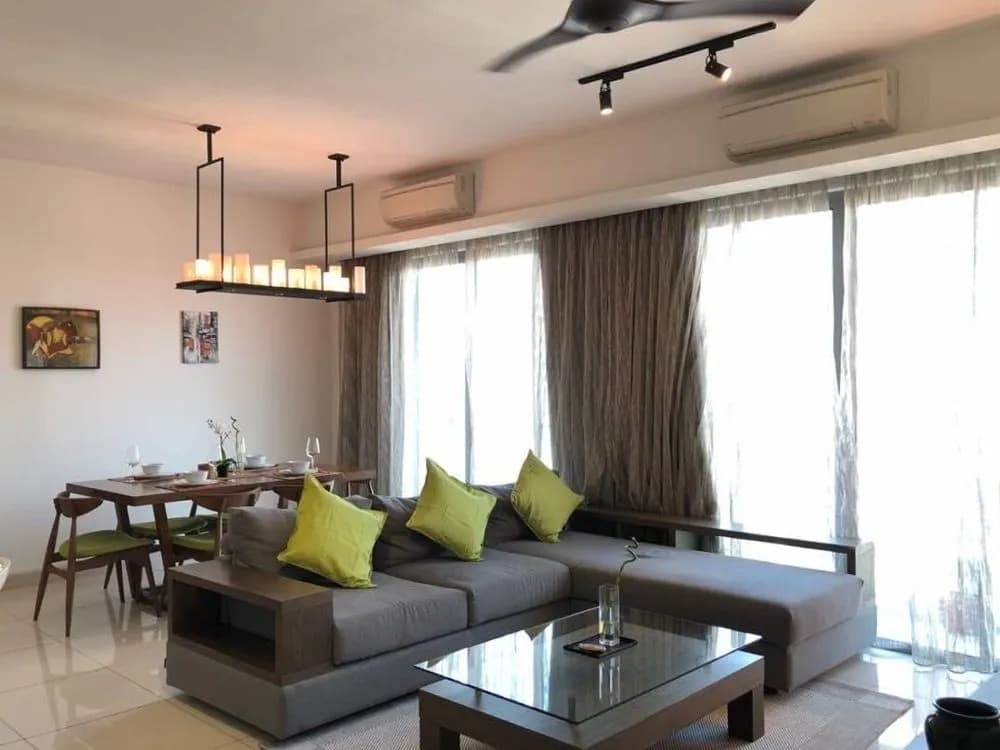 Executive 3 BR Condo by Naren - main photo