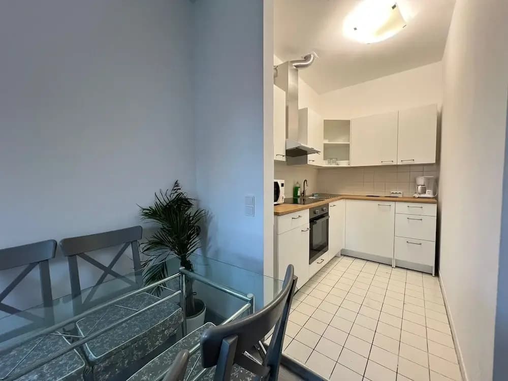 Affordable 3BR Apartment for Groups - photo 11