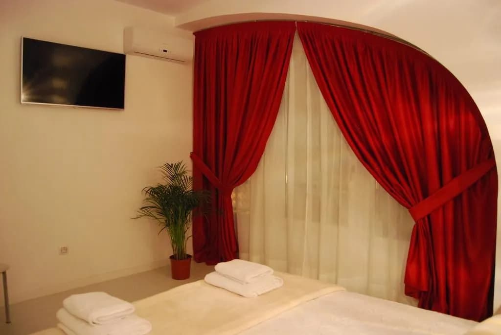 Hostal Petite Maman - photo 3