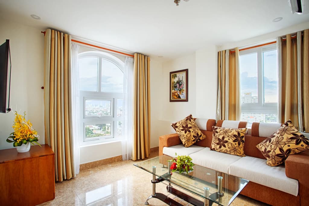 Titan Hotel - photo 6
