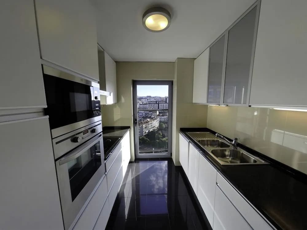 Superior Rentals IN Lisbon - photo 16