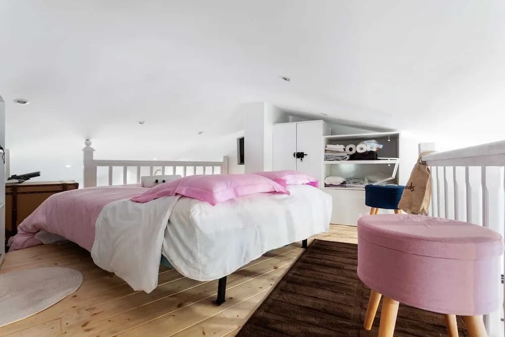 Large Studio in the Heart of Paris, for 4 People - photo 3