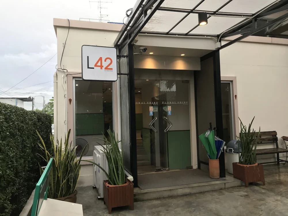 L42 Hostel - photo 1