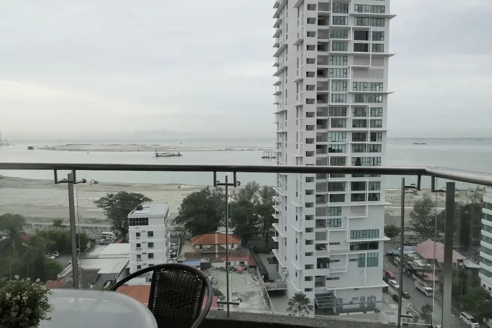 Gurney Seafront Supercondo 4B Penthouse - photo 7