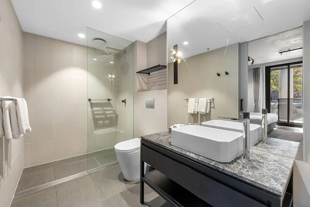 Clarion Apartments South Melbourne - photo 11