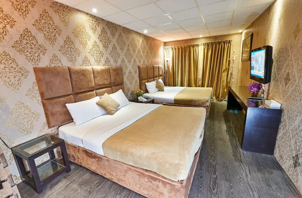 West Hotel - photo 5