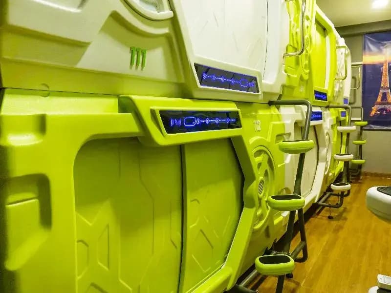 Hotel O Fiducia Capsule Hotel - photo 16