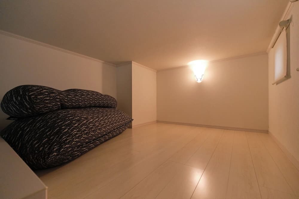 Soshigaya Apartment - photo 6