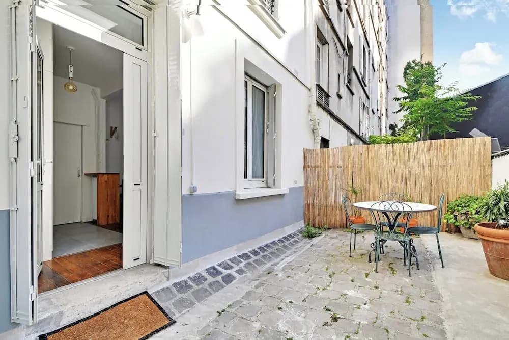 Cozy Studio With Terrace Near the Eiffel Tower - photo 8