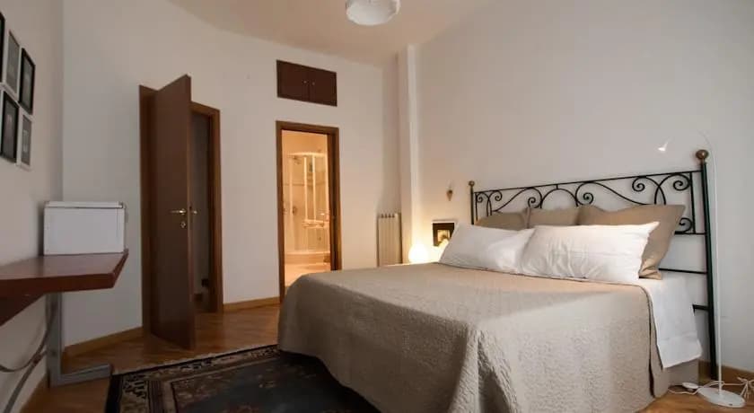 Floris House B&B - photo 7