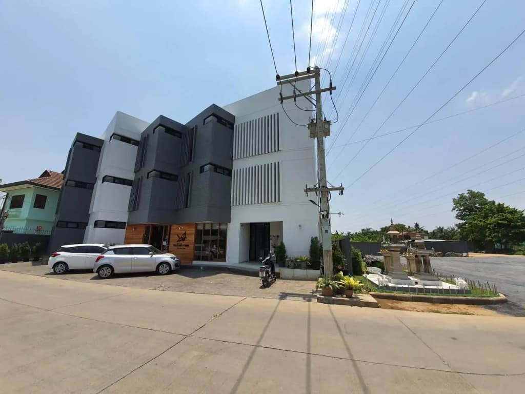 พรนับพันเพลส - photo 14