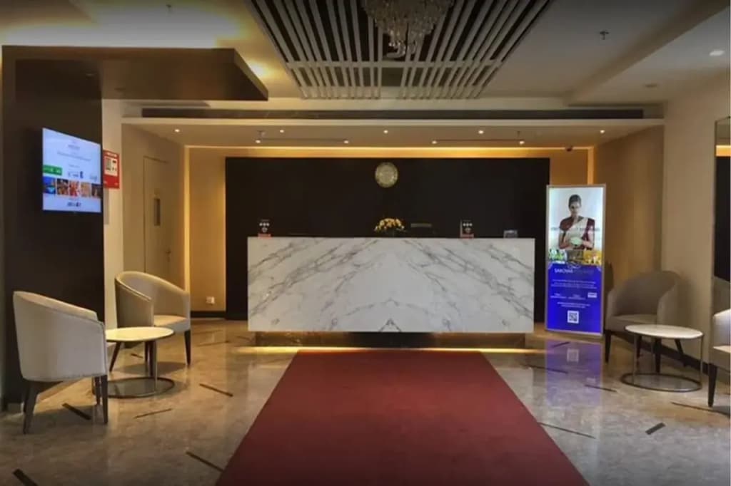 Deventure Sarovar Portico Kapashera - photo 18