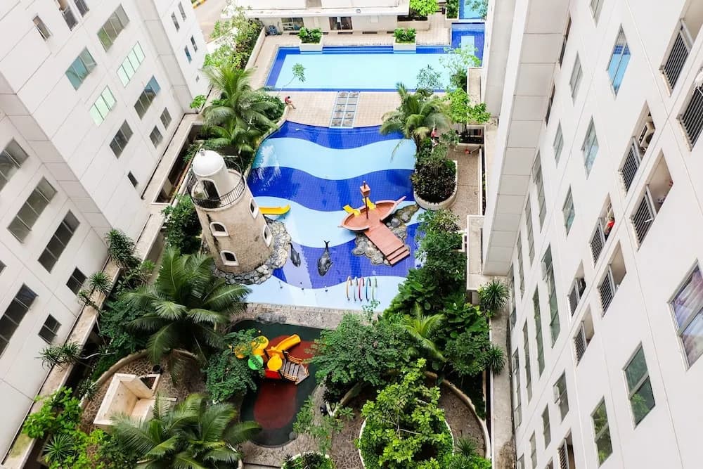 Cozy & Affordable Bassura City Apartment - photo 17
