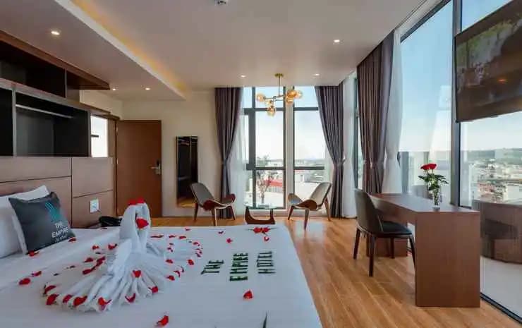 The Empire Hotel - photo 20