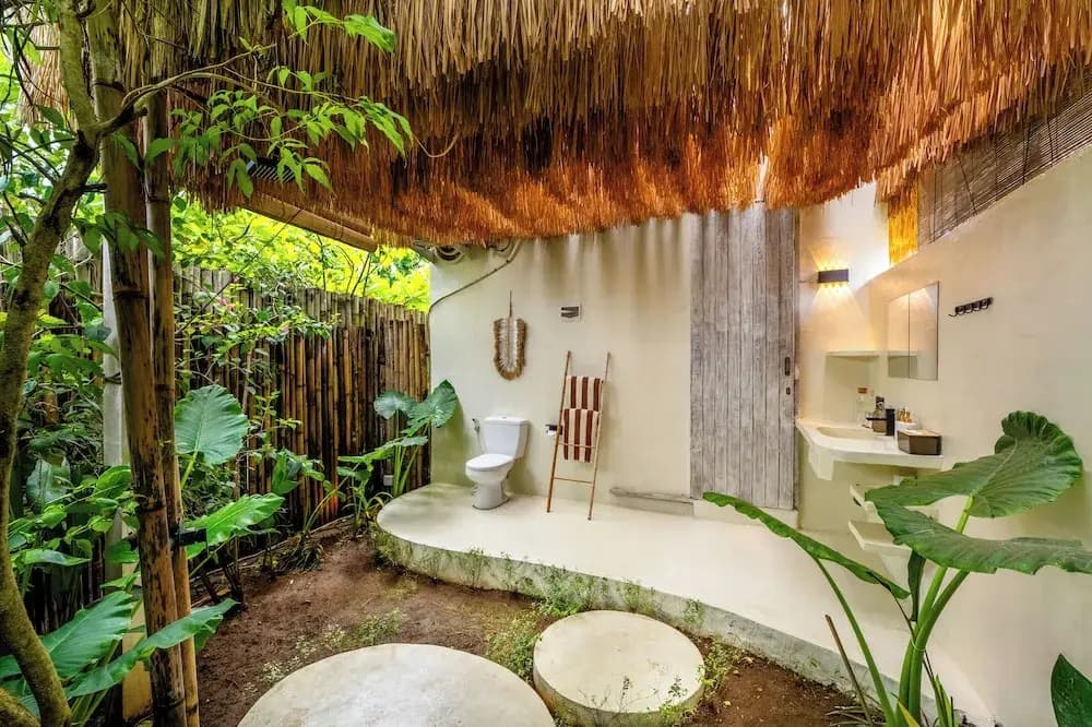 Villa Laguna by Pertama Stay - photo 10