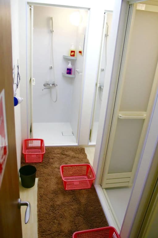 Osaka Guesthouse HIVE - photo 17