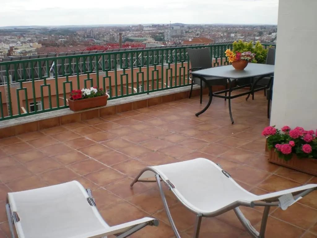 Atico Latina - photo 1