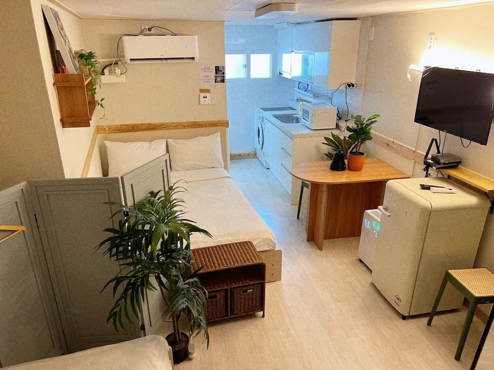 Jnineguesthouse - photo 39