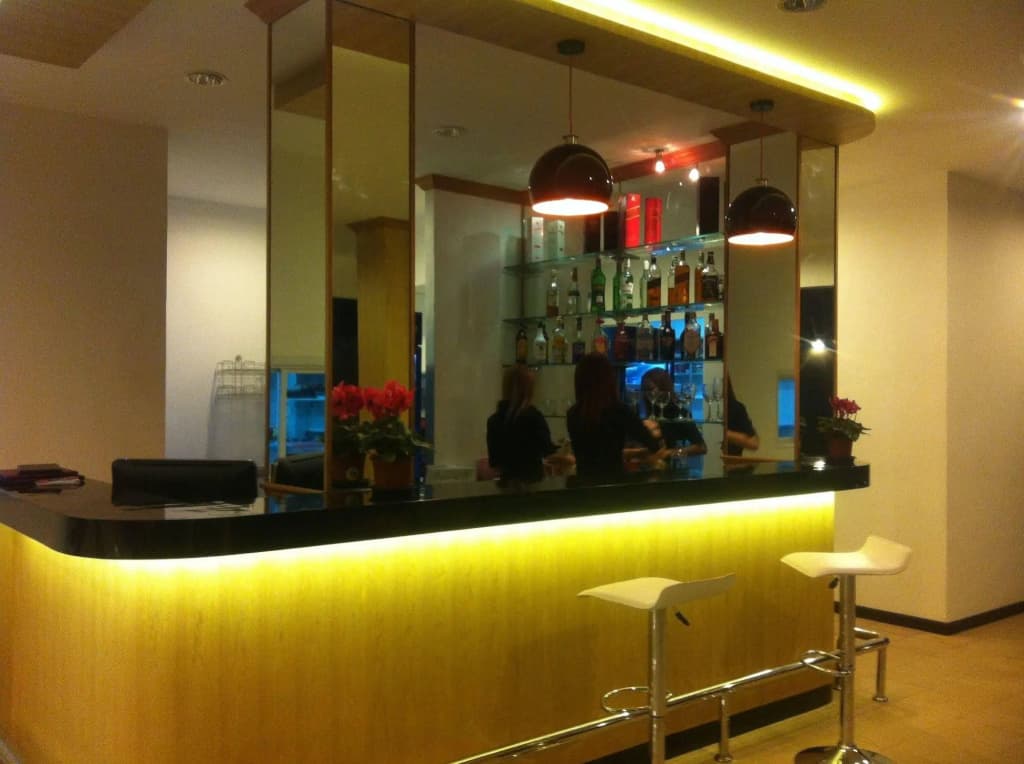 TH Beach Hotel - photo 2