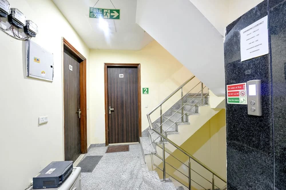FabHotel Dwarka Residency - photo 9