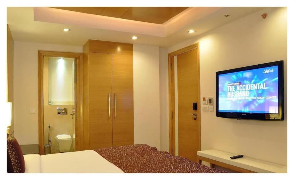 Almondz Hotel - photo 12