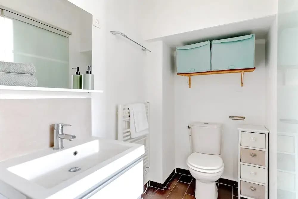 Elegant 1BR Steps to Marais & Louvre - photo 7