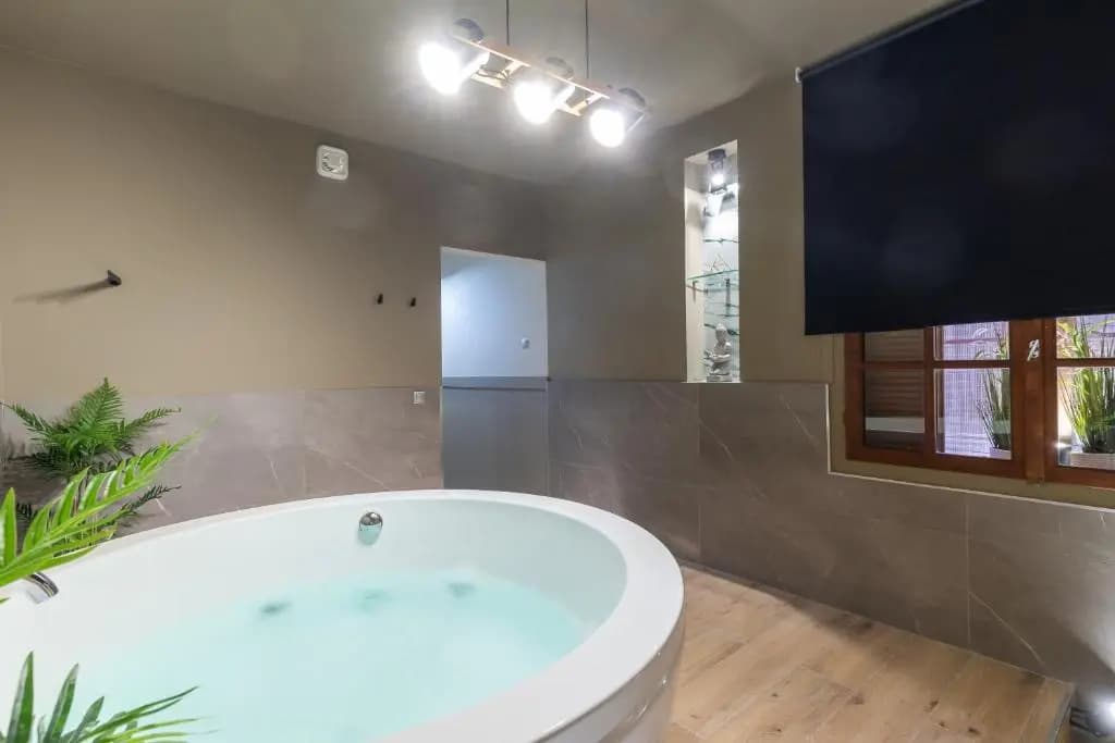 NOHO Boutique , premium living Dikeou 8 - photo 12