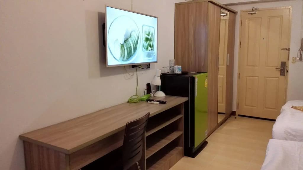 Gems Park Apartment - photo 7