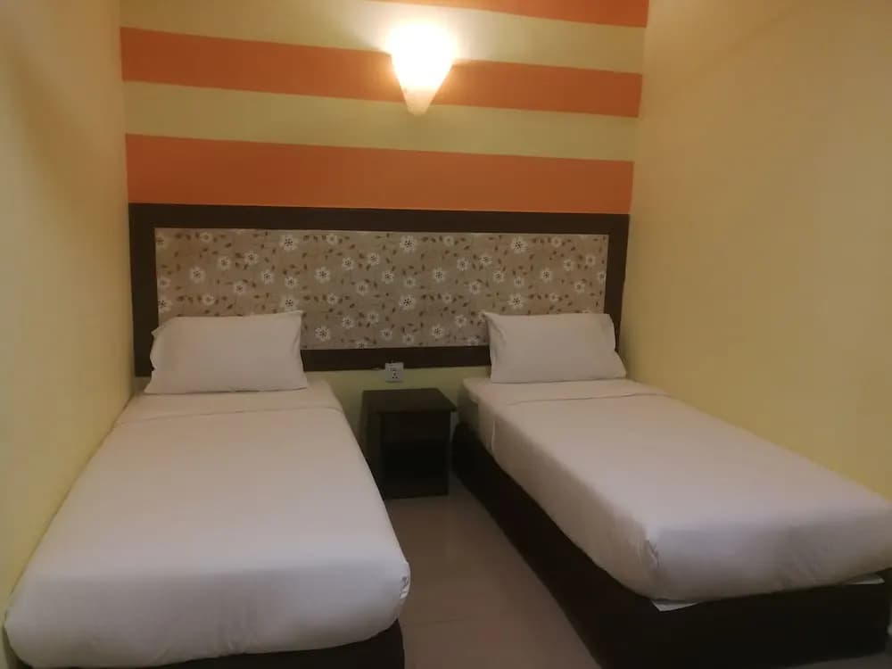 Sun Inns Permas Jaya - photo 6