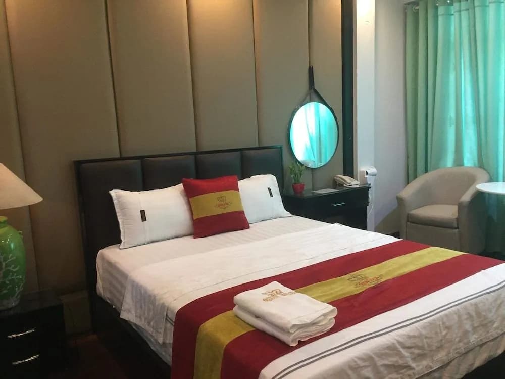 Queen Le Dai Hanh Hotel - photo 17