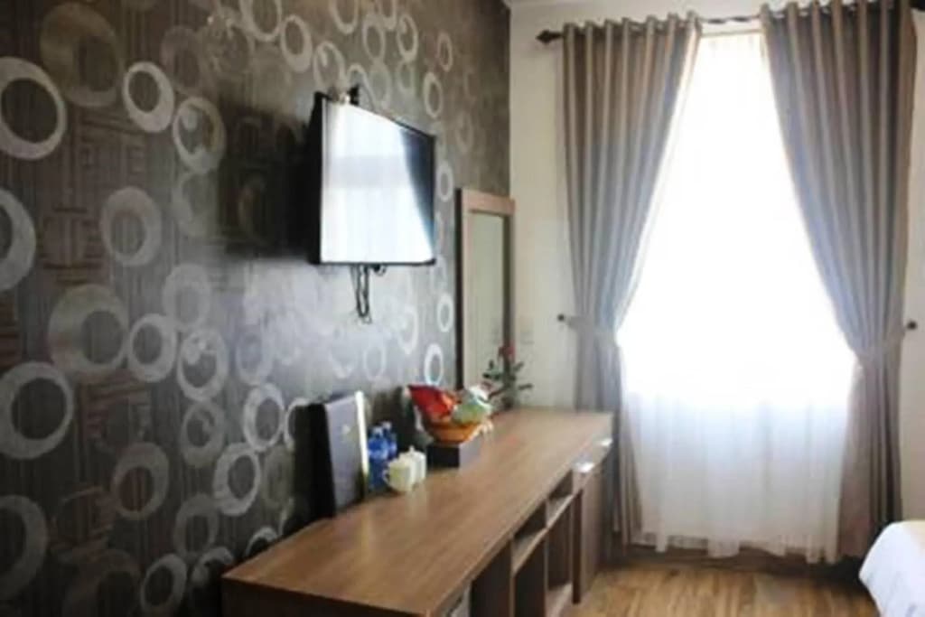 Valencia Hotel - photo 2