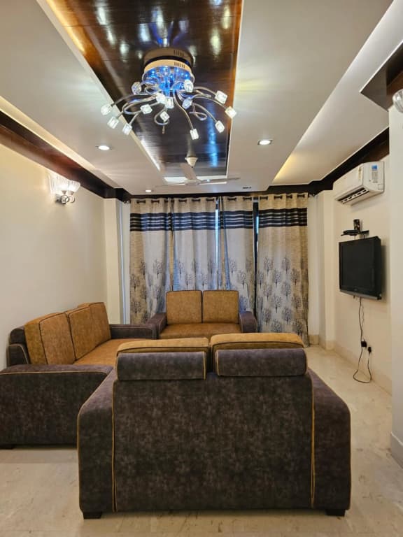 Luxurious 3Bhk Apartment! - photo 27