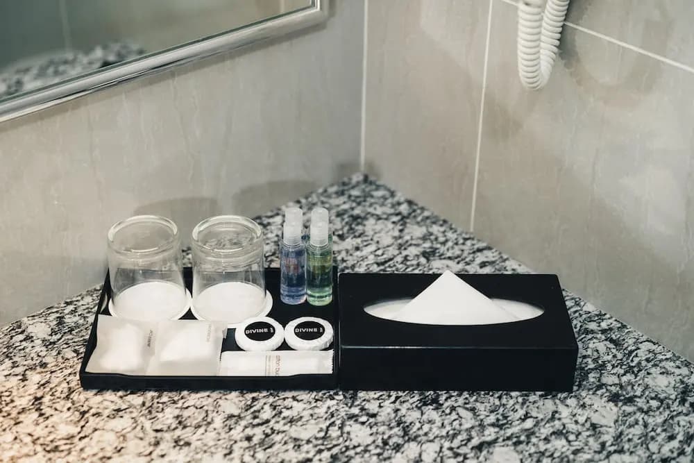 Le'venue Hotel - photo 8