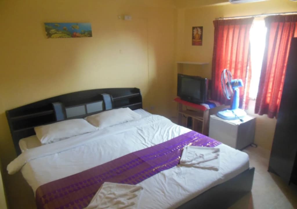 Neptune's Guesthouse - photo 4