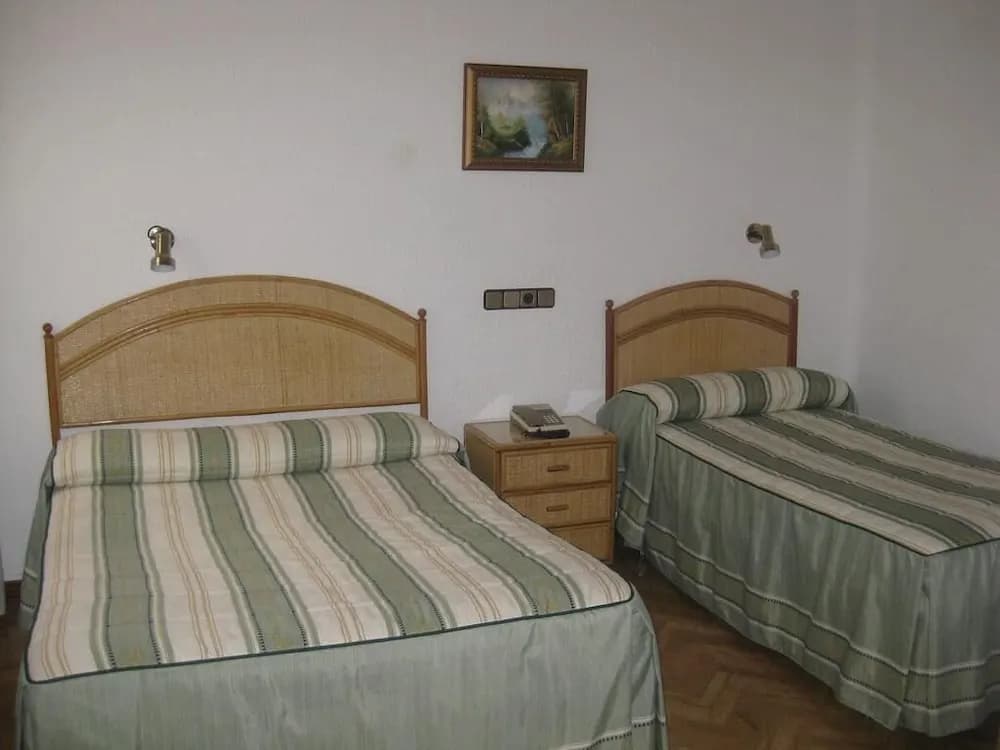 Hostal Prada - photo 4