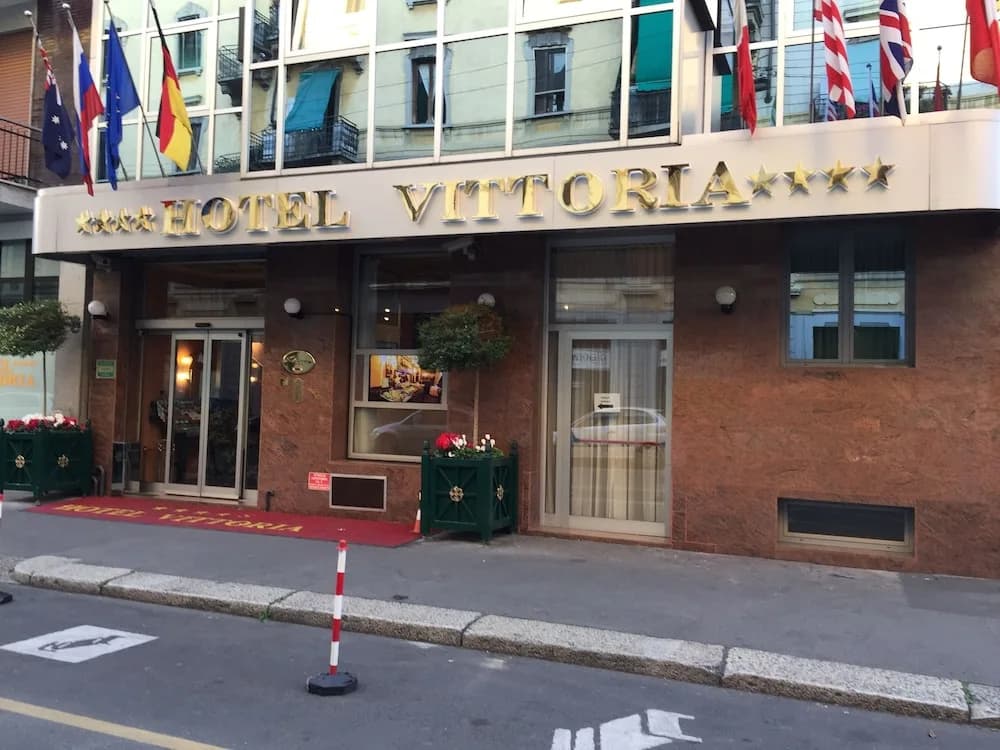 Hotel Vittoria - photo 1