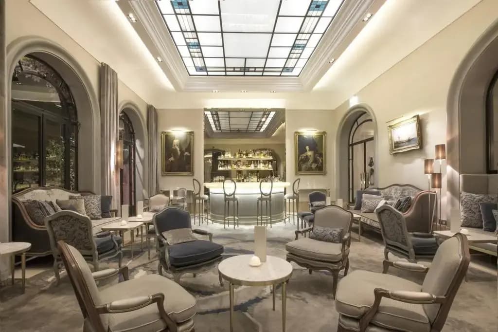 Hotel Lancaster - photo 21