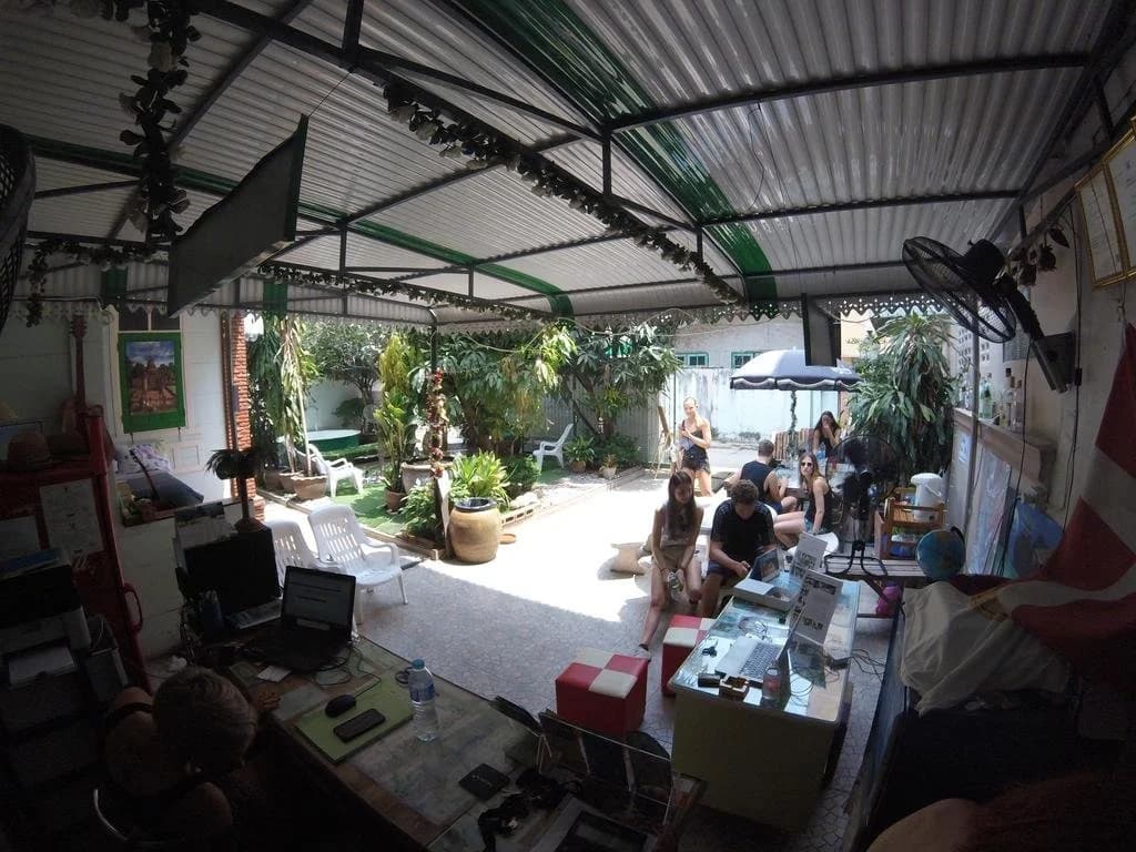 The Oasis Hostel - Adults Only - photo 12