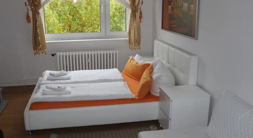 Ferienwohnung Schloss Charlottenburg - photo 2